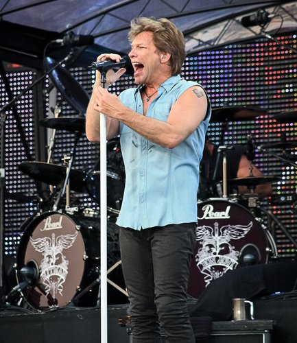 bon-jovi-live-concert-bucharest-2011-62
