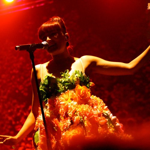 mika-bestfest-2011-live-concert-3