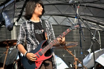 quantiq-deschidere-bon-jovi-bucuresti-2011-1