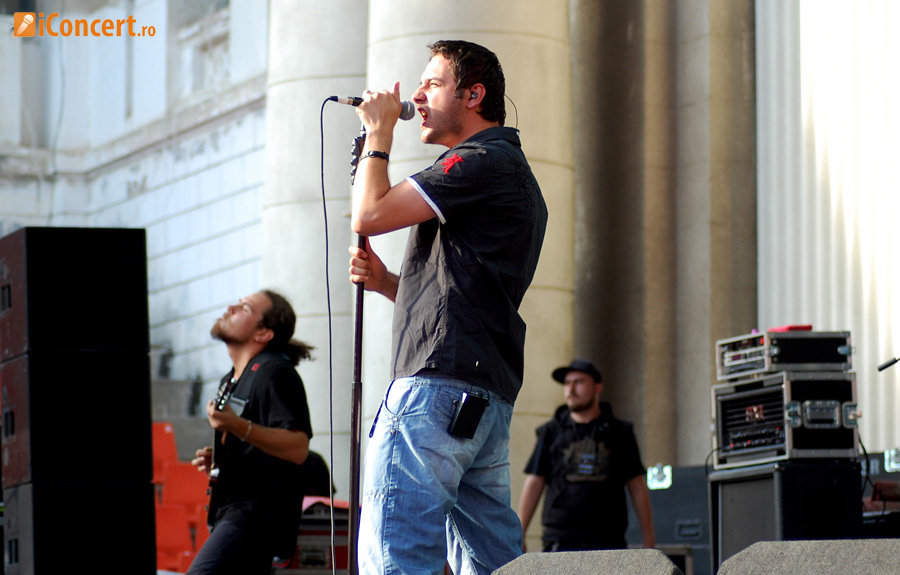 1-luna-amara-concert-bucuresti-2011-1