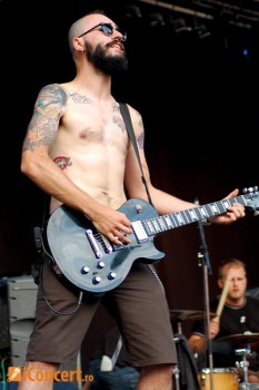 1-luna-amara-concert-bucuresti-2011-10