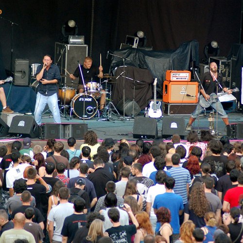 1-luna-amara-concert-bucuresti-2011-16