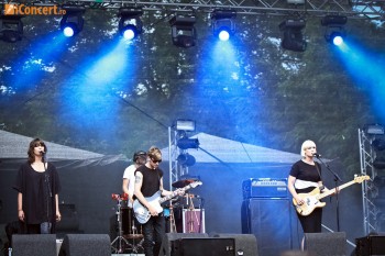 2-the-raveonettes-live-concert-summer-well-2011-bucharest-9