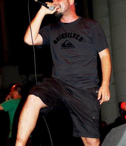 3-implant-pentru-refuz-concert-bucuresti-2011-9