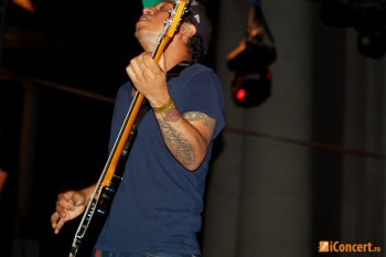 4-deftones-live-concert-bucharest-2011-13