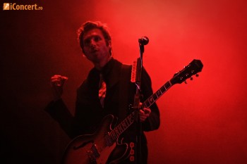 4-interpol-live-concert-summer-well-2011-bucharest-6