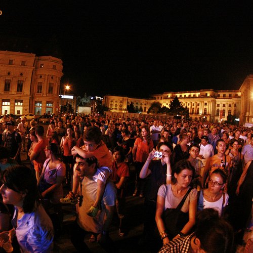 6-public-concert-in-memoriam-amy-winehouse-bucuresti-2