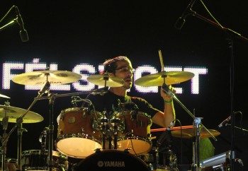 gentleman-concert-peninsula-2011-kiss-terace-8