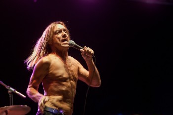 iggy-and-the-stooges-concert-peninsula-2011-tuborg-main-stage-20