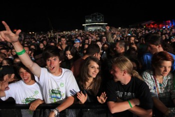 kasabian-concert-peninsula-2011-tuborg-main-stage-1