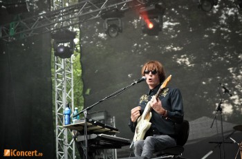 mystery-jets-summer-well-20110001
