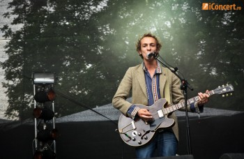 mystery-jets-summer-well-20110007