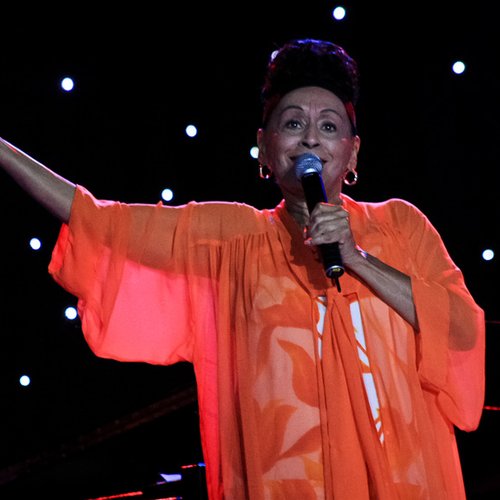 omara-portuondo-bucharest-2011-1