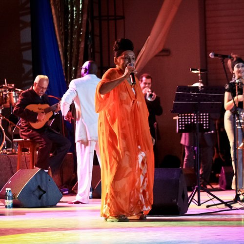 omara-portuondo-bucharest-2011-13