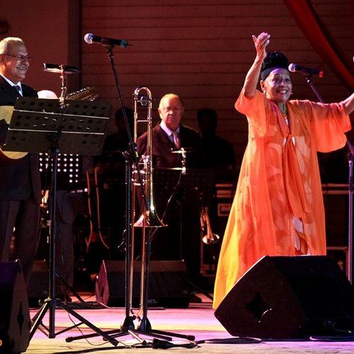 omara-portuondo-bucharest-2011-14