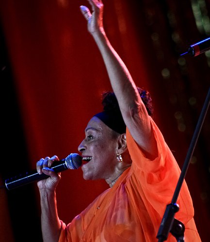 omara-portuondo-bucharest-2011-5