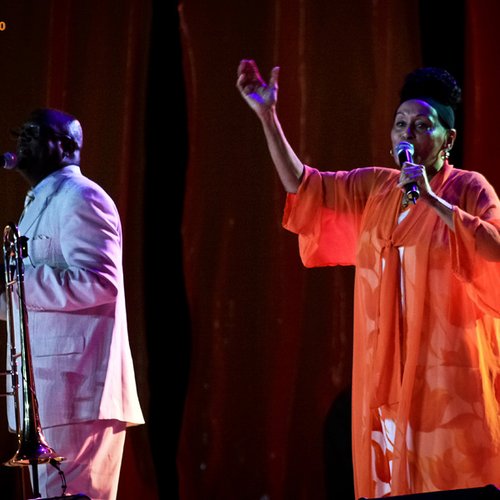 omara-portuondo-bucharest-2011-7