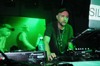 palotai-dj-vasile-concert-peninsula-2011-freedom-music-arena-2