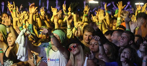 RECENZIE: Iggy and the Stooges, Chase and Status şi Nick Warren în a treia zi de Peninsula 2011