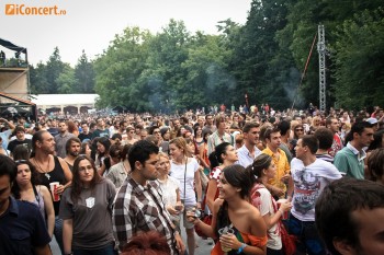 poze-public-la-summer-well-20110016