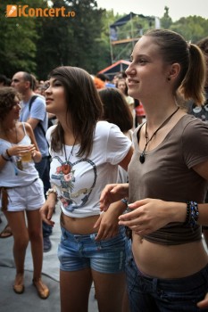 poze-public-la-summer-well-20110019