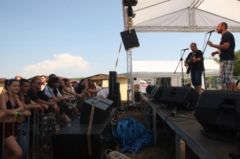 tapinarii-concert-peninsula-2011-romania-stage-2