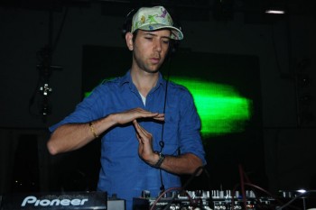 tiga-peninsula-2011-freedom-arena-2