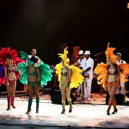 tropical-dance-crew-14