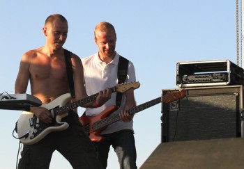 vad-fruttik-concert-peninsula-2011-kiss-terace-6