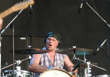 zdob-zdub-concert-peninsula-2011-tuborg-main-stage-4