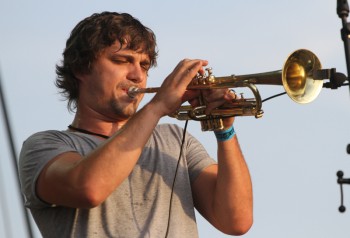 zdob-zdub-concert-peninsula-2011-tuborg-main-stage-6