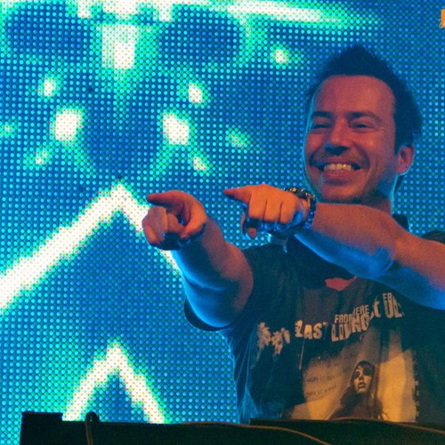 4-sander-van-doorn-arenele-romane-bucuresti-xteria-2011-4