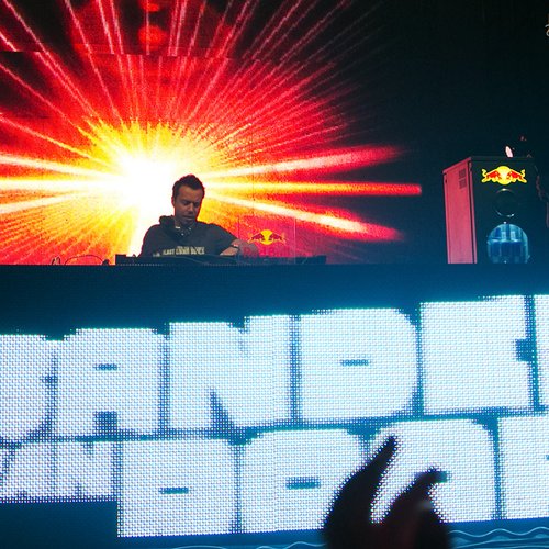 4-sander-van-doorn-arenele-romane-bucuresti-xteria-2011-7