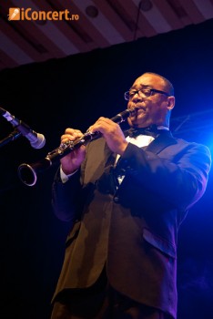 duke-ellington-orchestra-live-concert-2011-10