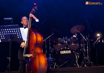 duke-ellington-orchestra-live-concert-2011-13