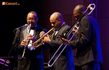 duke-ellington-orchestra-live-concert-2011-25