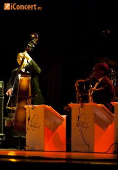 duke-ellington-orchestra-live-concert-2011-26