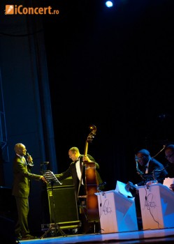 duke-ellington-orchestra-live-concert-2011-32