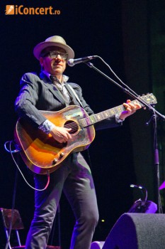 elvis-costello-live-concert-bucharest-2011-5
