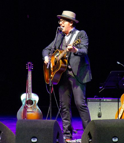 elvis-costello-live-concert-bucharest-2011-8