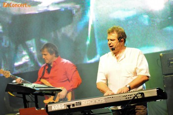 pasarea-colibri-live-bucuresti-19-ani-1