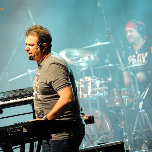pasarea-colibri-live-bucuresti-19-ani-13