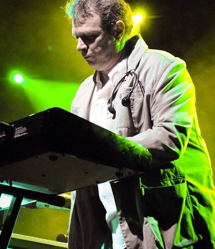 pasarea-colibri-live-bucuresti-19-ani-15