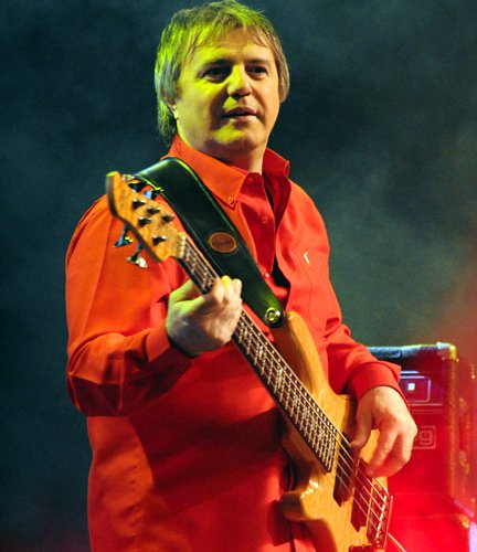 pasarea-colibri-live-bucuresti-19-ani-18