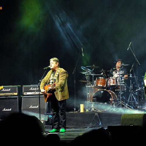 pasarea-colibri-live-bucuresti-19-ani-20
