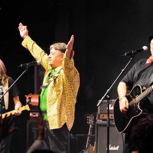 pasarea-colibri-live-bucuresti-19-ani-30