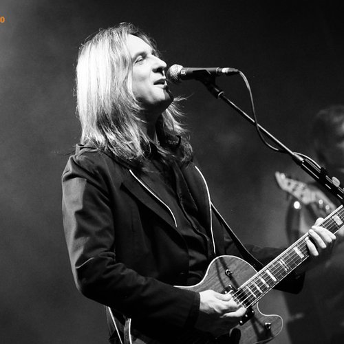 pasarea-colibri-live-bucuresti-19-ani-4