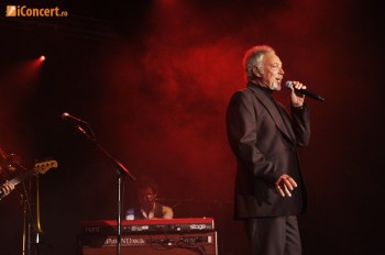 tom-jones-live-concert-bucharest-2011-15