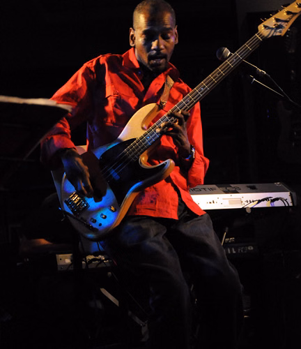victor-bailey-group-bucharest-live-concert-2011-29
