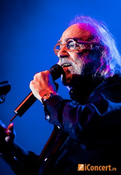 demis-roussos-live-concert-bucharest-2011-13